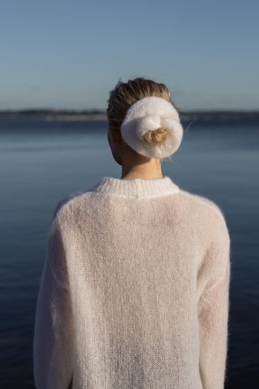 Melody Mohäär Scrunchie Valge