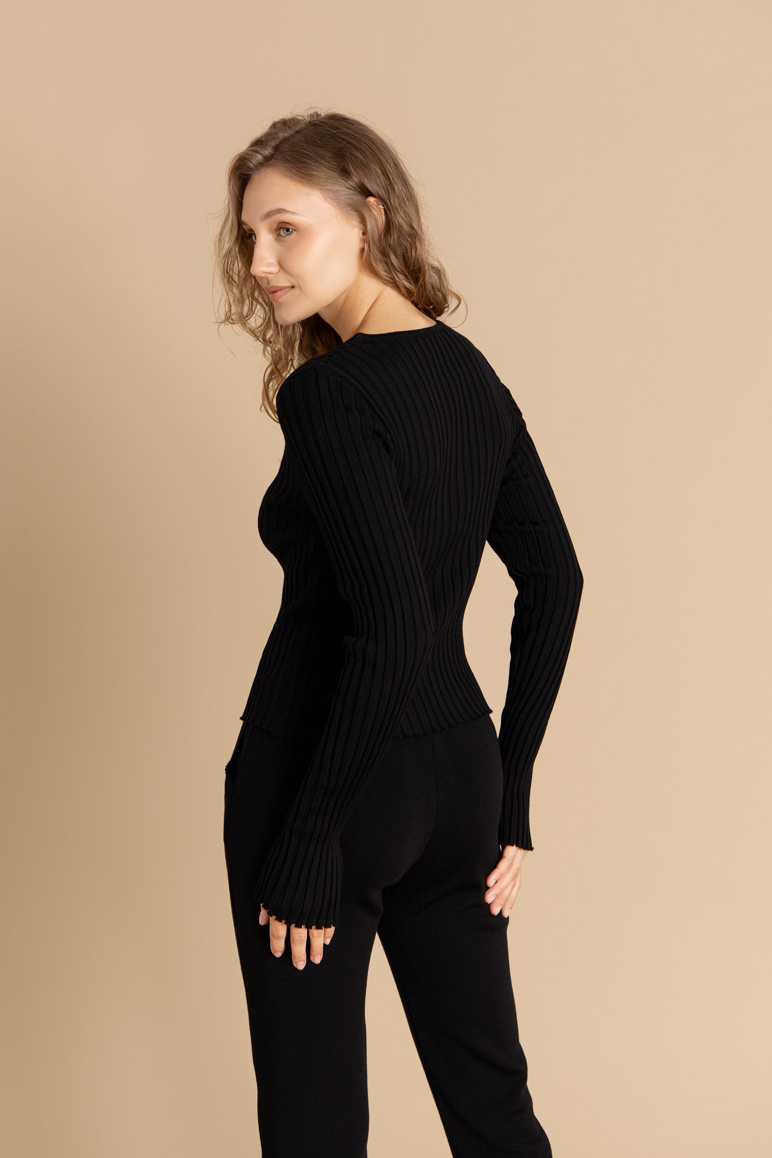 Brera 100% Merino Long-Sleeve Top Black